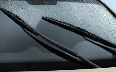 Why do cars have one longer windshield wiper and one shorter one