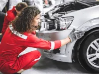 Transformă-ți Mașina Visurilor în Realitate cu AngelsAuto