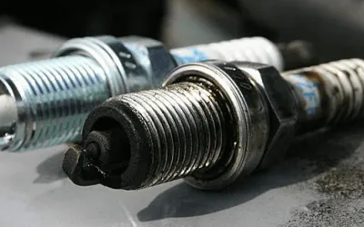 Top 7 simptome ale bujiilor defecte și cum le recunoști la timp