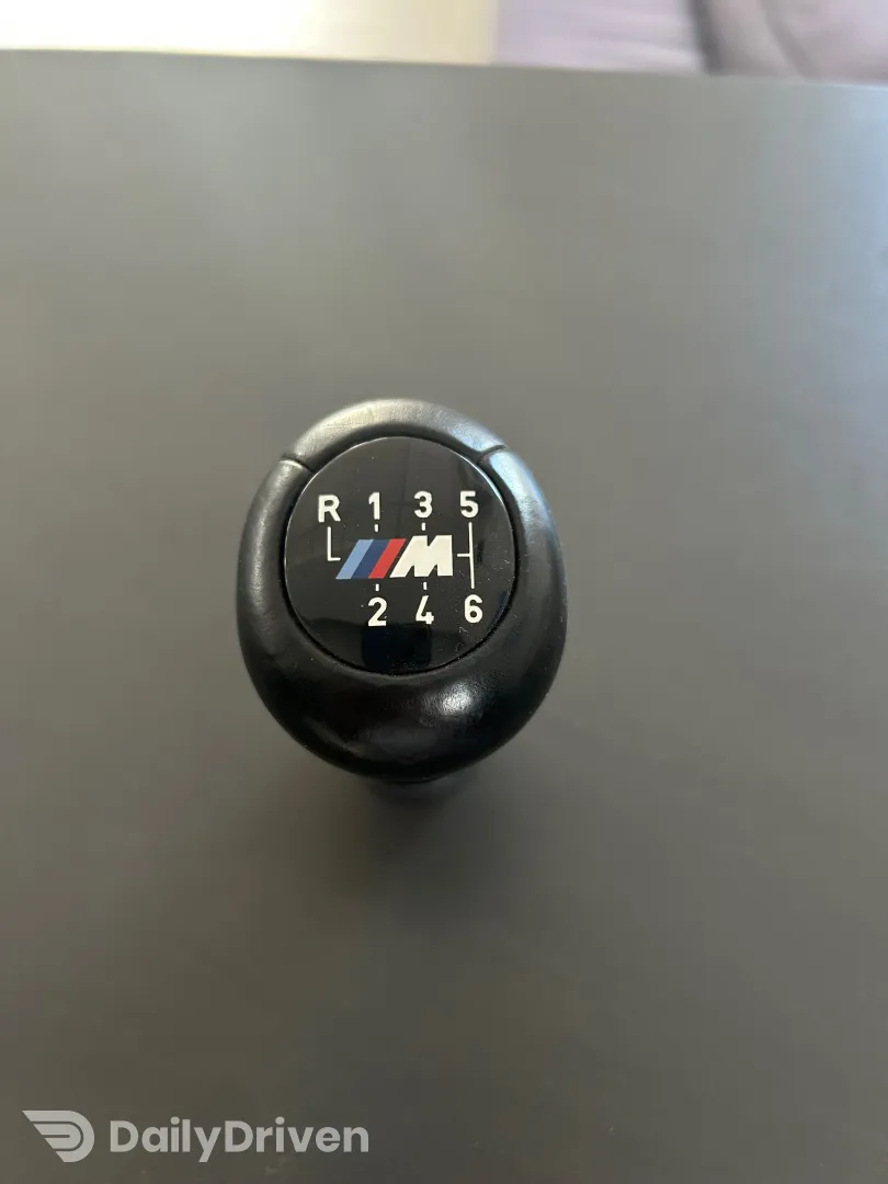 Nuca schimbator viteze M 6 trepte BMW Seria 3 E90, E91