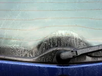 Désembuage et climatisation pour une visibilité hivernale parfaite