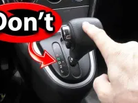 5 greșeli care îți pot distruge cutia automată: ghid complet pentru șoferi