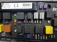 Was ist der Unterschied zwischen einem Relais und einer Sicherung?