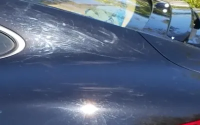 Cât de des poți polisa vopseaua mașinii - ghid complet pentru proprietari