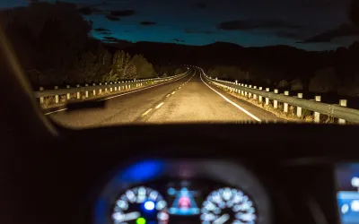 Nyctovehophobia: cum să depășești frica de a conduce noaptea