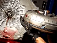 Quando è necessario riparare il convertitore di coppia?