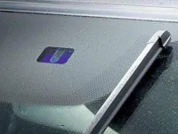 How the rain sensor works and automatic windshield wipers