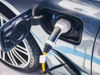 UE pregătește reguli care obligă firmele de închirieri auto să cumpere exclusiv vehicule electrice din 2030