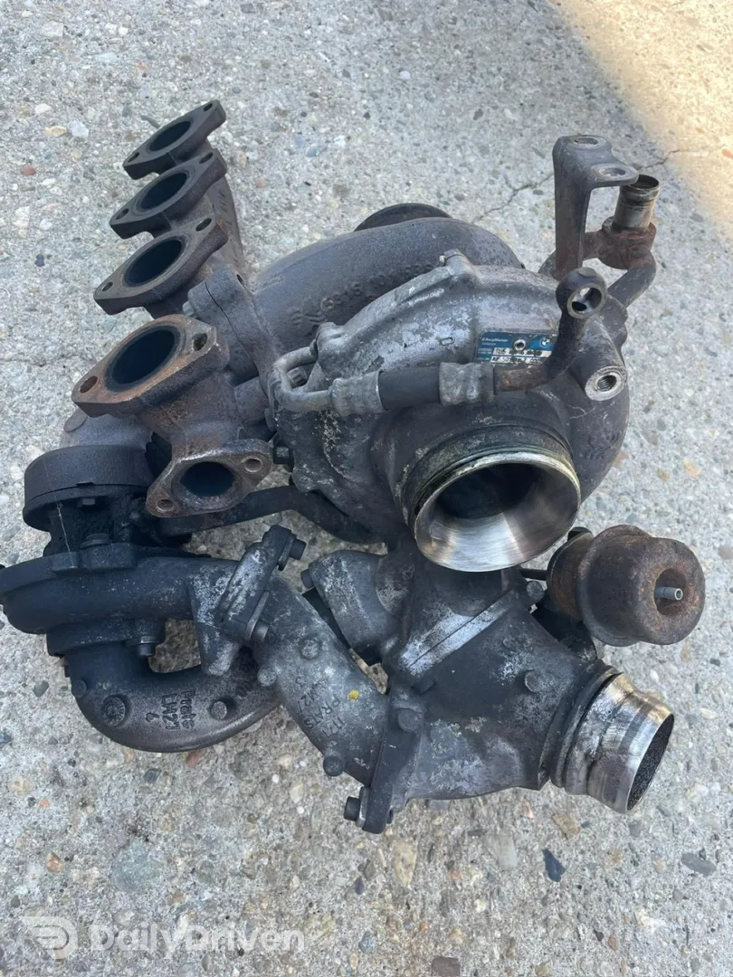 Ansamblu biturbo BMW X1 E84, 23dx, turbine 7804637