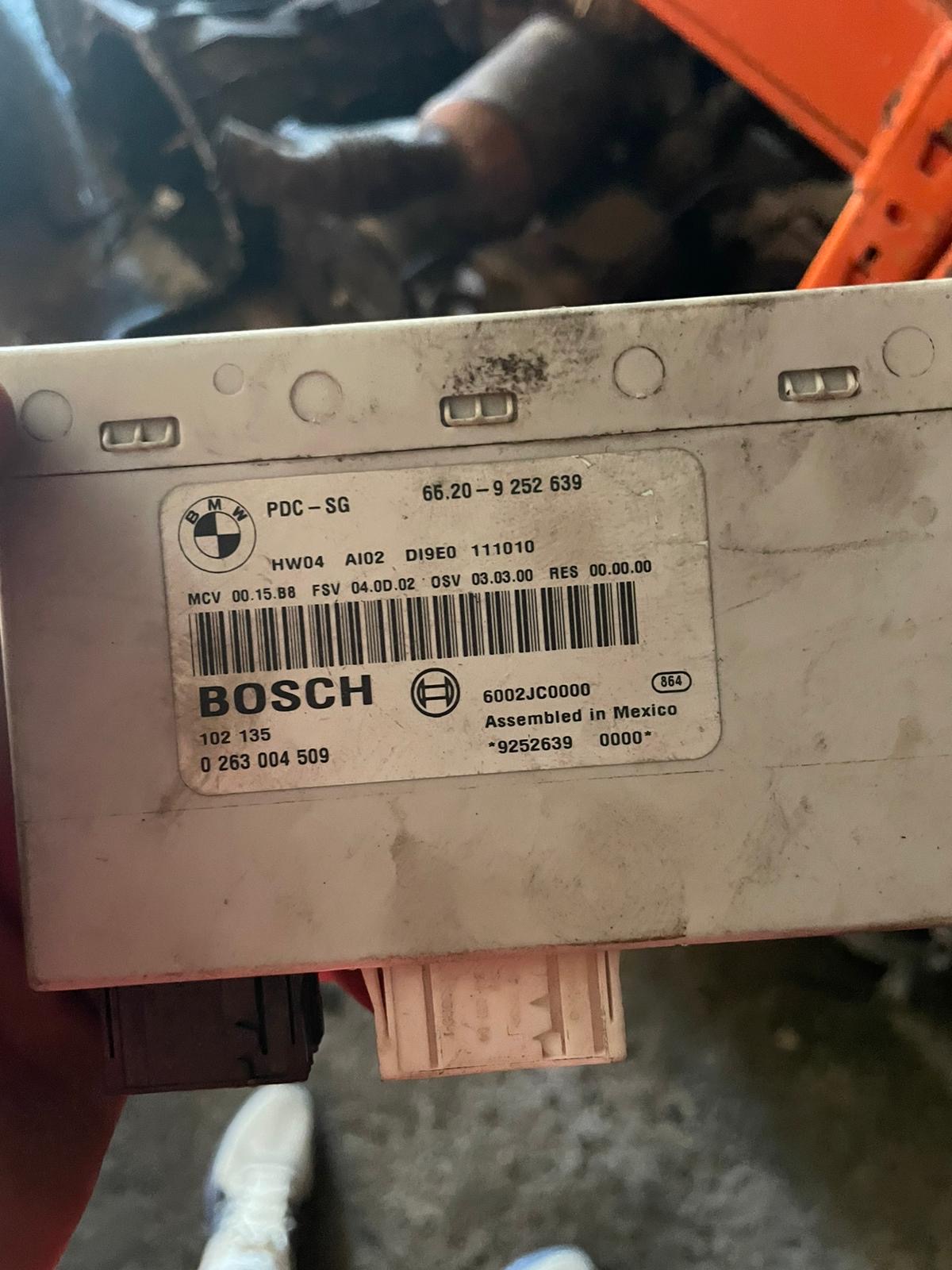  Modul PDC senzori parcare BMW Seria 3 E90 E91 E92 E93, 9252639