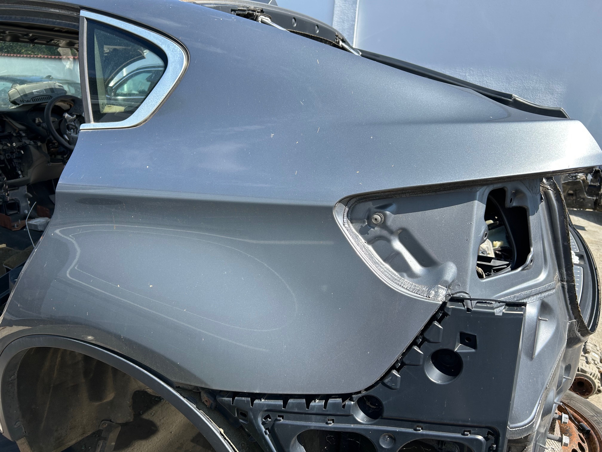  Aripa stanga spate BMW X6 E71