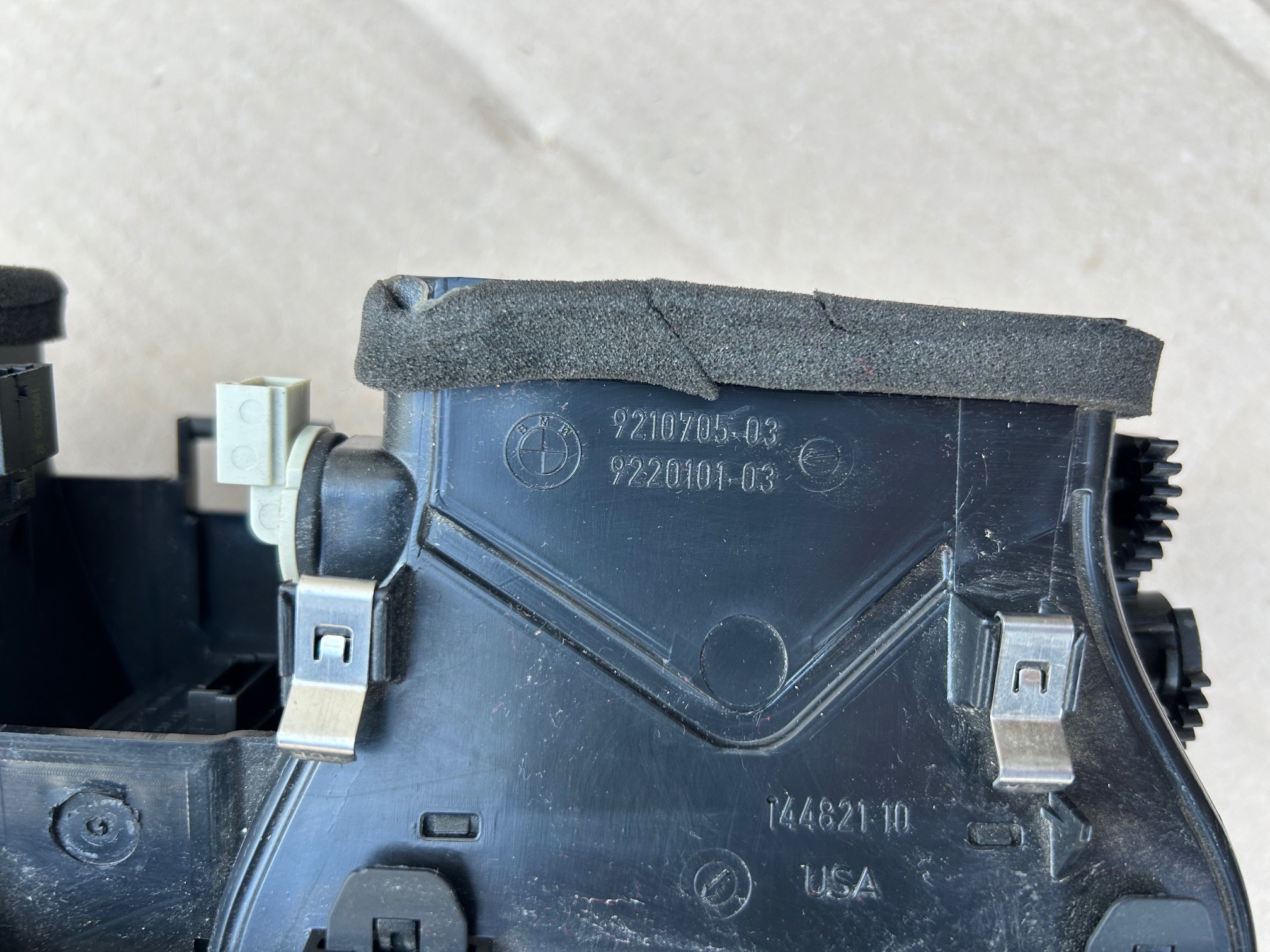 Grila centrala ventilatie bord BMW X5 E70, 9210705, 9220101