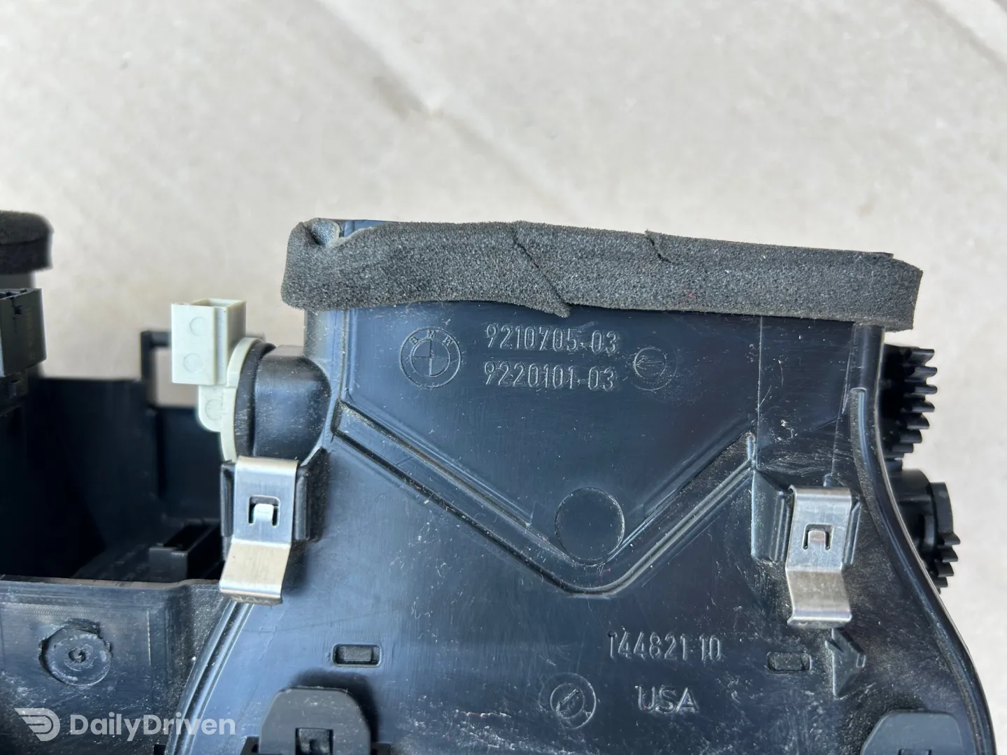 Grila centrala ventilatie bord BMW X5 E70, 9210705, 9220101