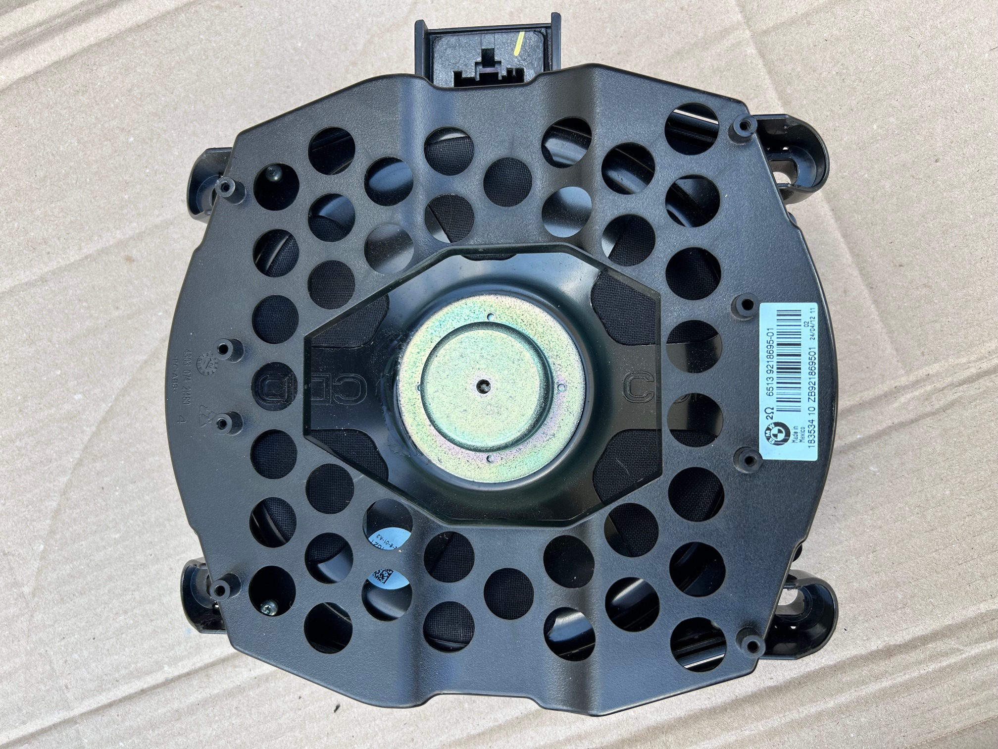 Subwoofer central BMW X3 F25, 9218695