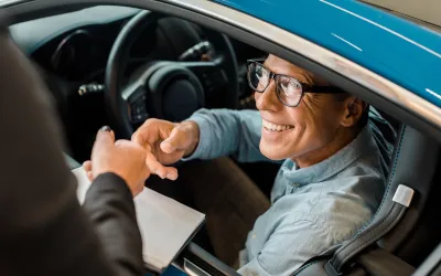 Nu te baza pe descrierile din anunțurile auto — cumpărătorii exigenți își verifică singuri istoricul vehiculului