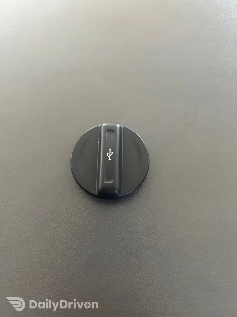 Capac buton USB Dacia Duster