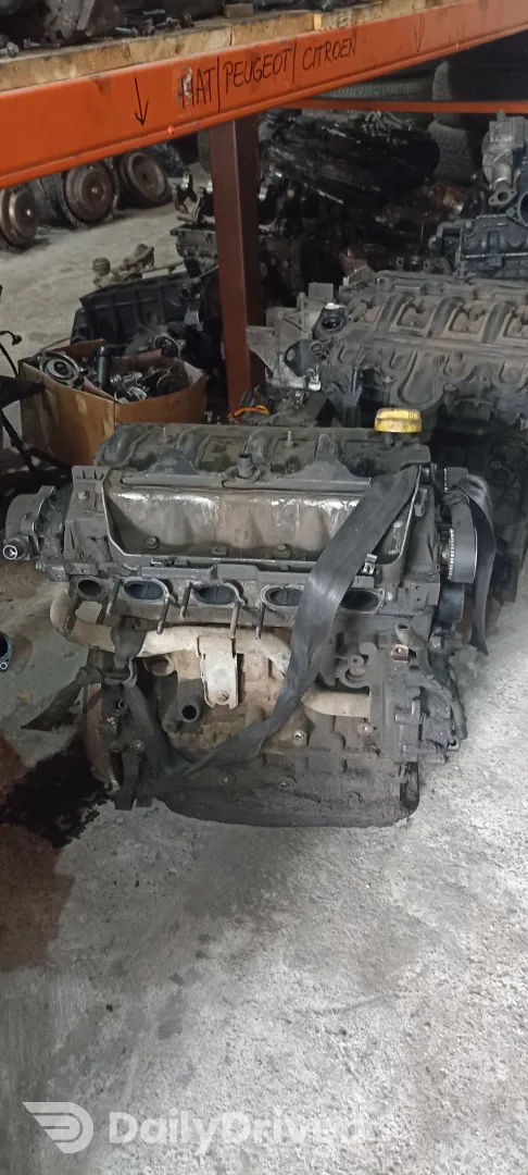 Motor Renault Master 2.5 Euro 4, cod motor G9U Renault Master 2.5dci