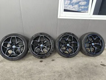 Jante cu anvelope ca noi R21 BMW X5 E70, X5 F15