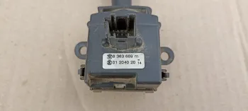 Maneta stergator parbriz BMW Seria 5 E39, 8363669