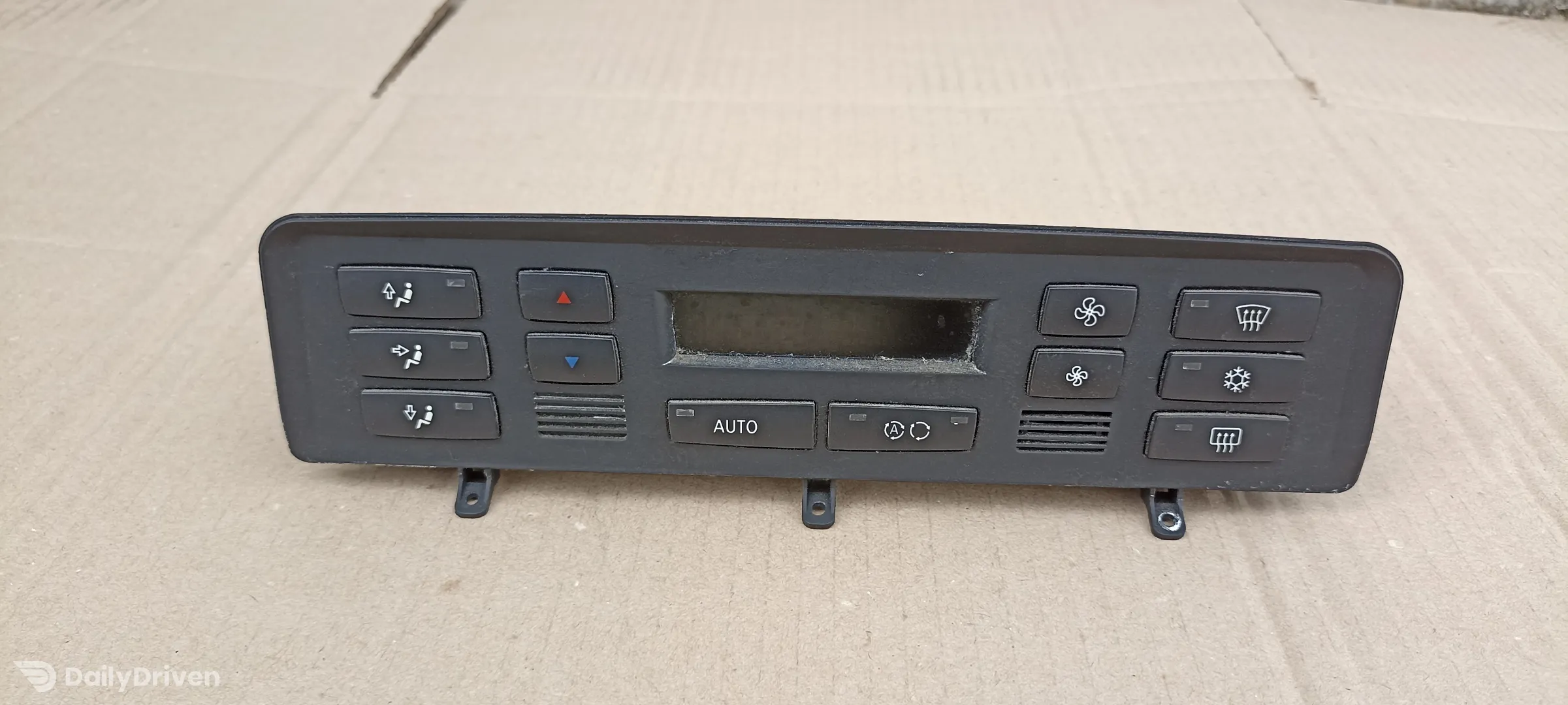 Panou comanda clima AC BMW X3 E83, 3443981