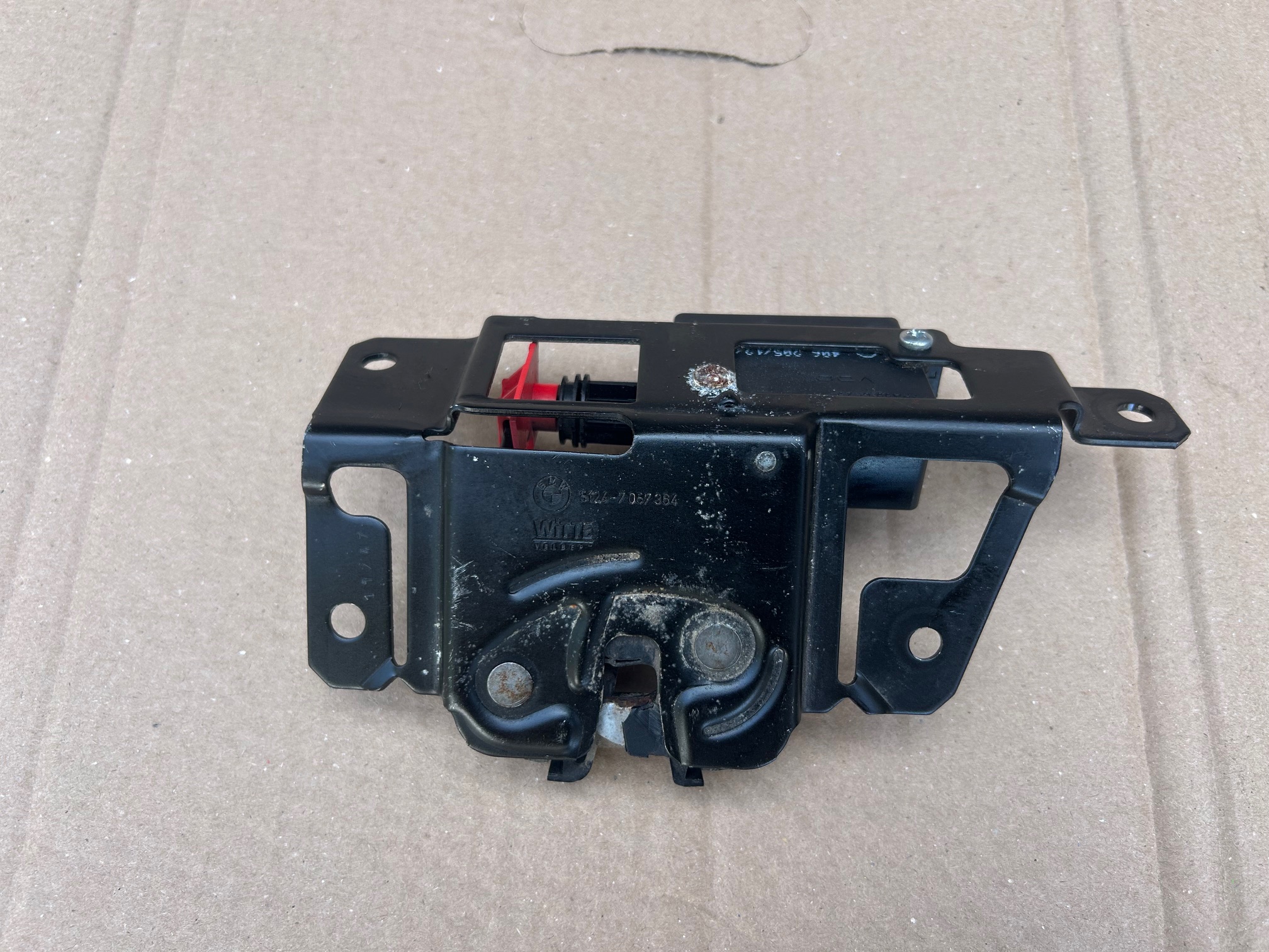 Broasca haion portbagaj BMW X3 E83, 7057364