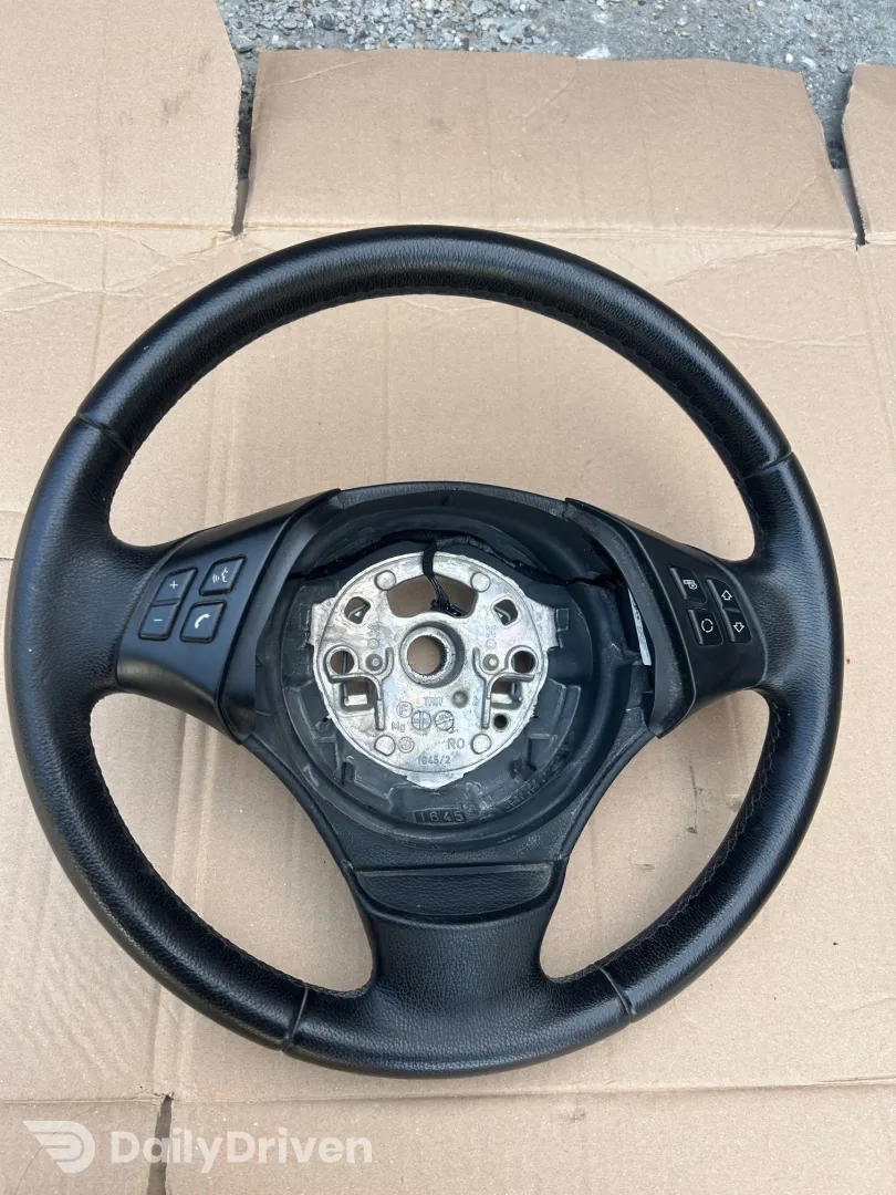 Volan cu comenzi BMW Seria 3 E90 E91