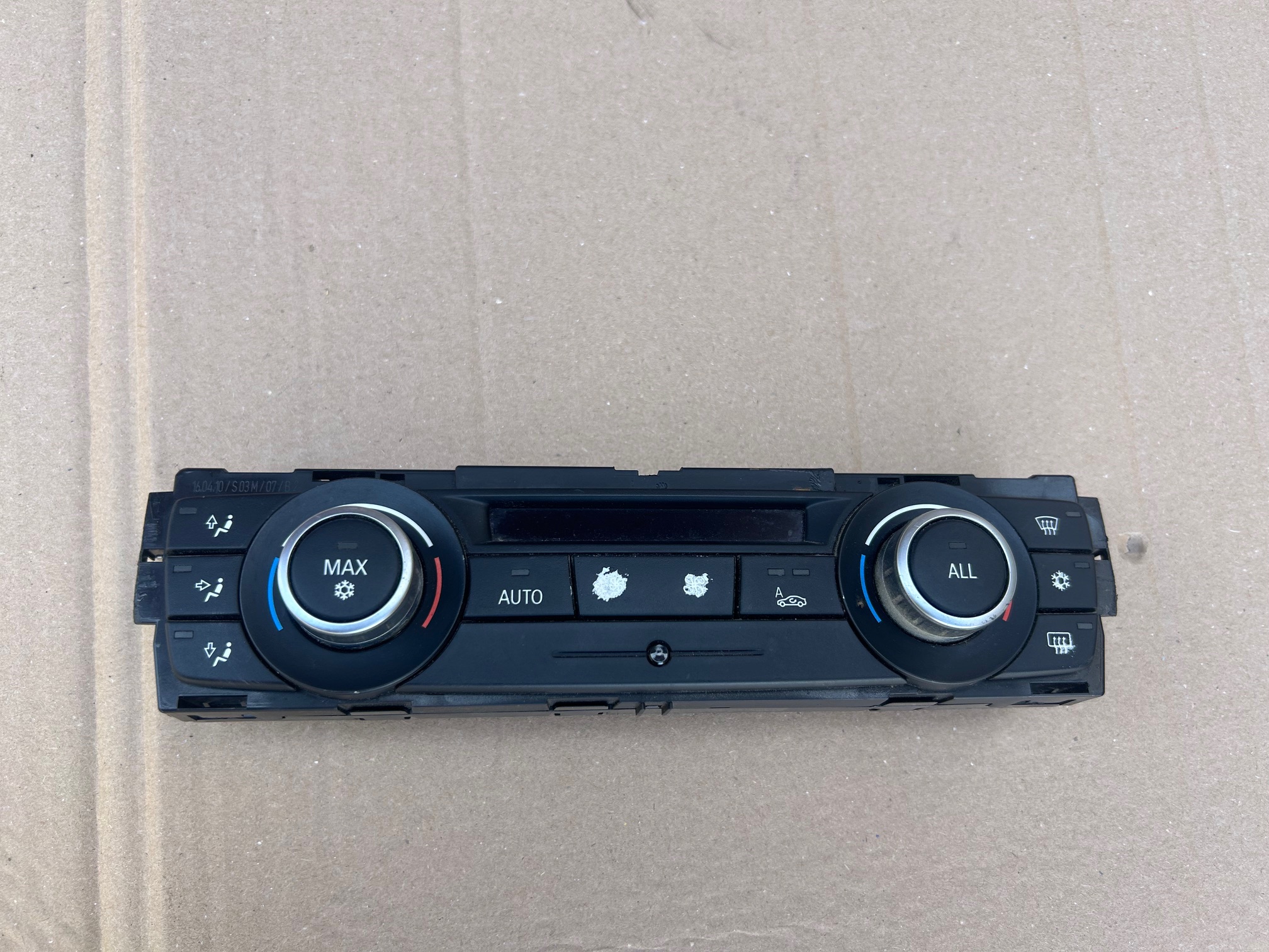 Panou comanda clima BMW Seria 3 E90 E91 E92 E93, 64119221853