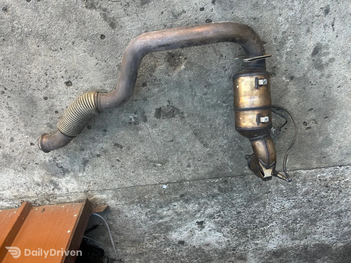 Filtru particule Mercedes GLA W156, 1.6 benzina, catalizator A2464900514