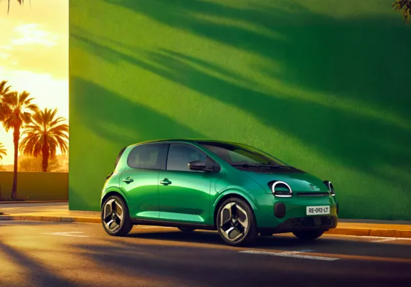 Ohhhh boy Renault TWINGO Is Back: THE RETURN OF AN ICONIC MODEL, THE REVOLUTION OF A SEGMENT
