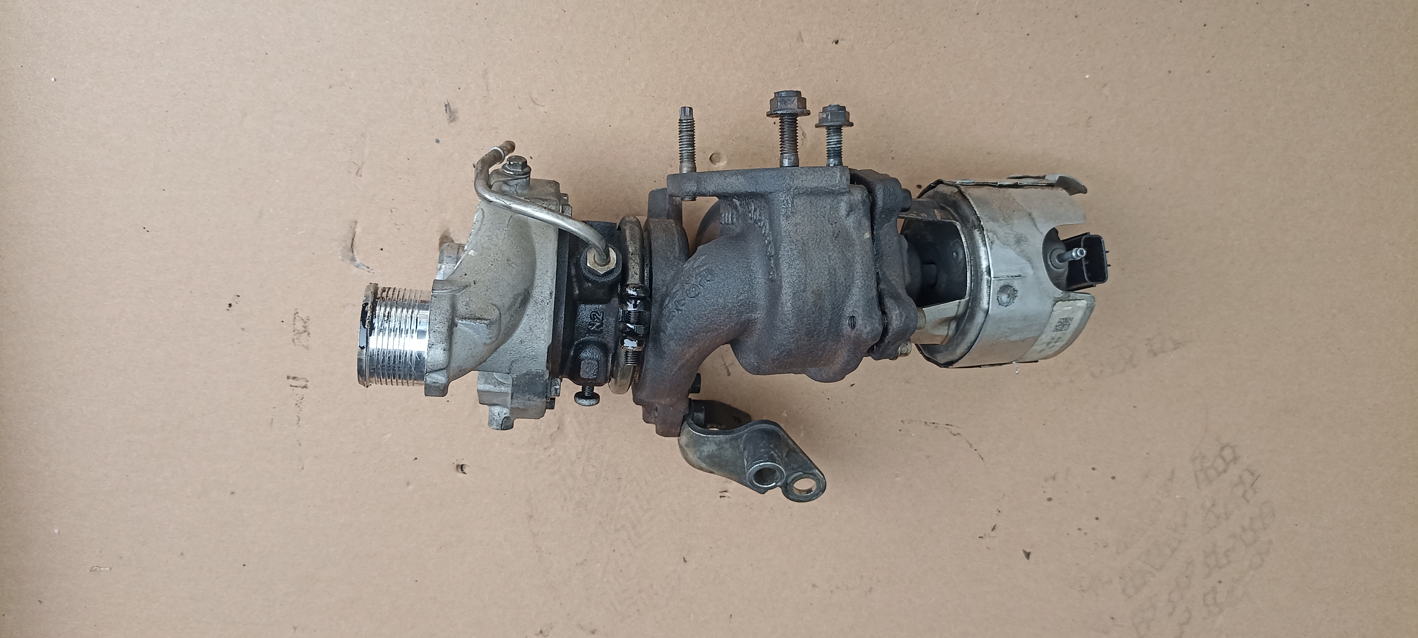 Turbina dreapta Land Rover Discovery 306 dt, FPLA-6K682-CC