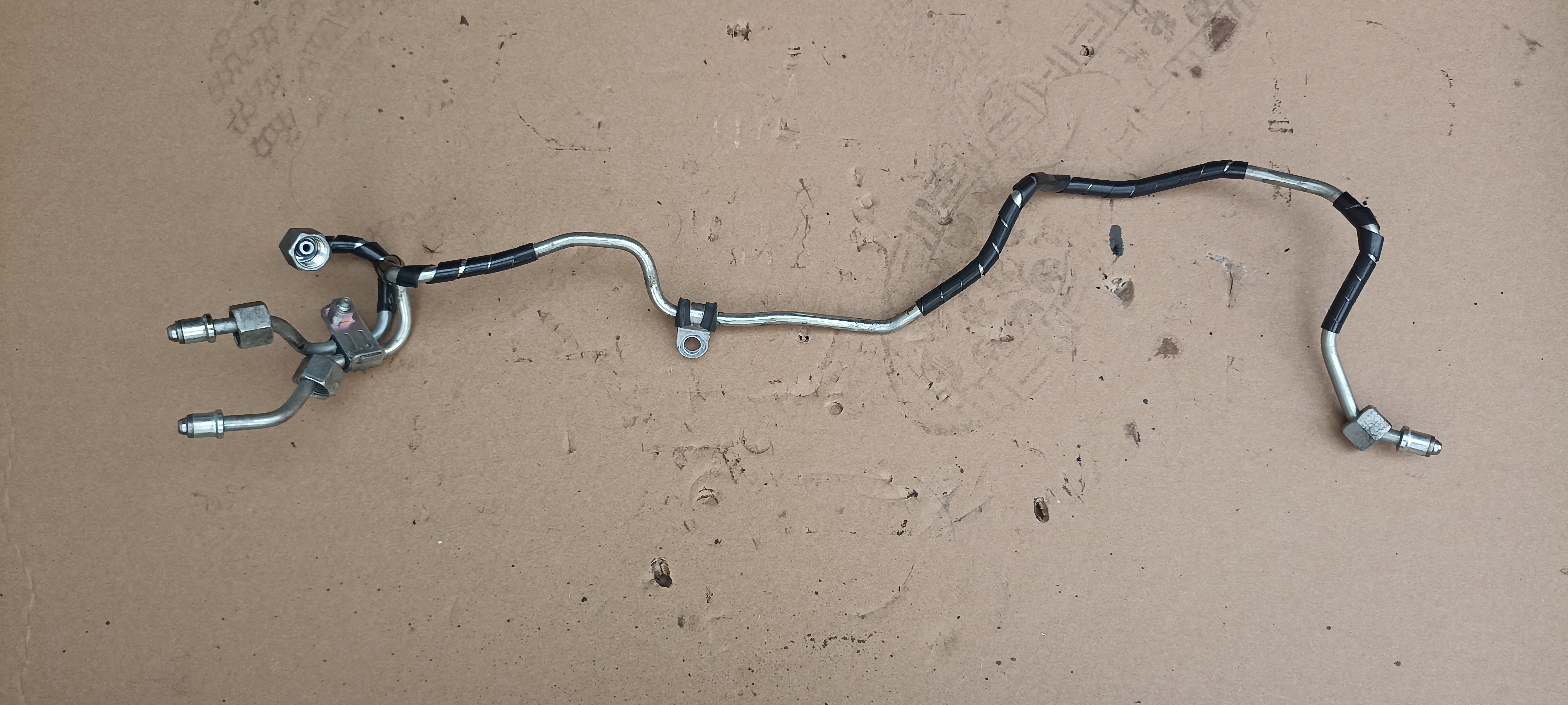 Conducta alimentare combustibil Range Rover Sport L494, 306DT, 2013-2022