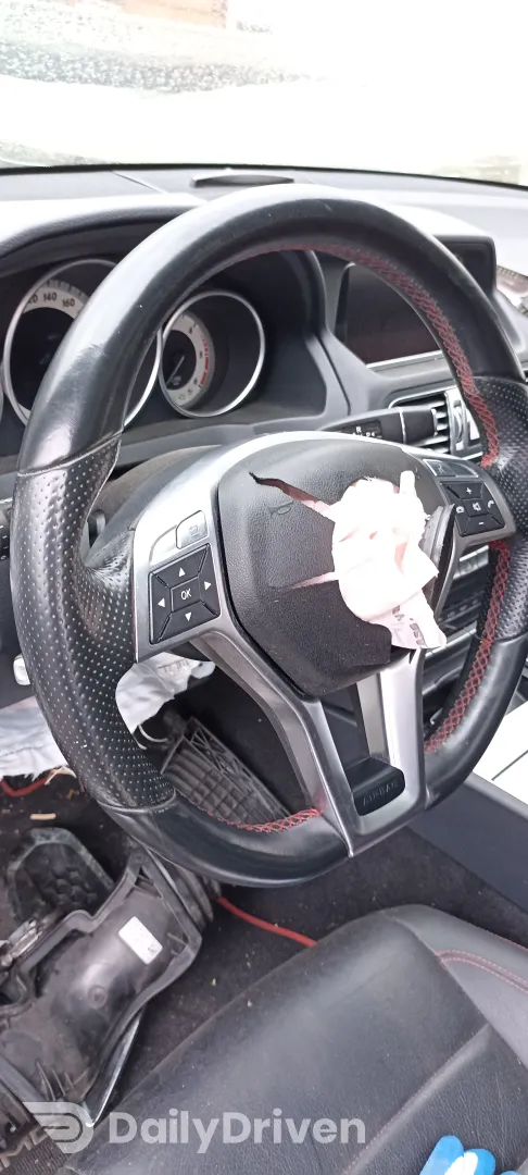 Volan cu padele Mercedes C63 AMG