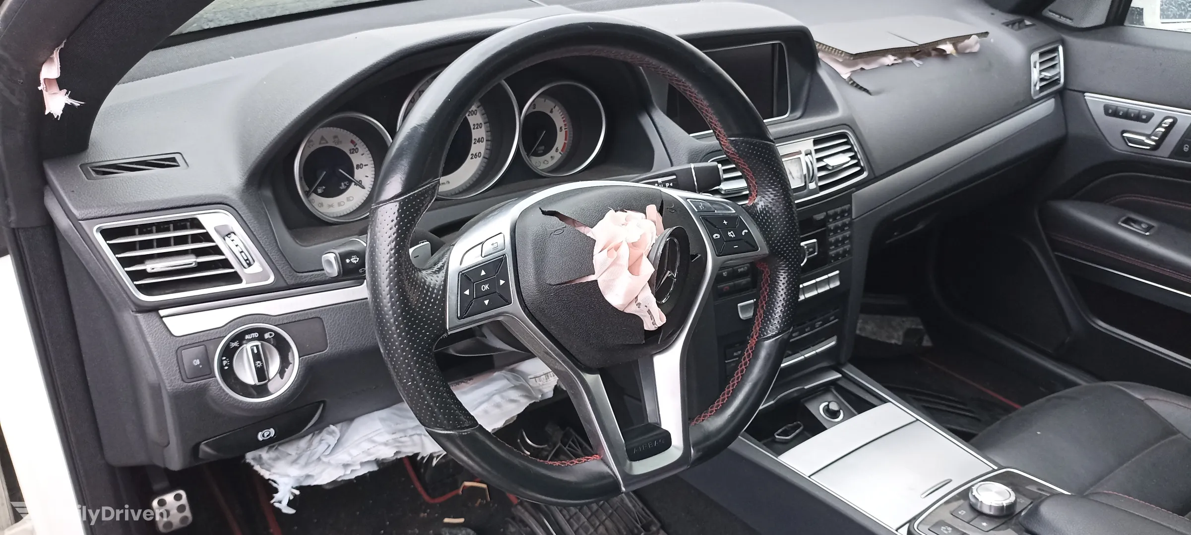 Volan cu padele Mercedes C63 AMG