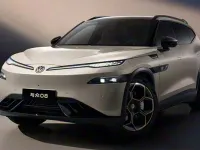 Volkswagen ID.UNYX 08: SUV electric exclusiv pentru China cu 730 km autonomie