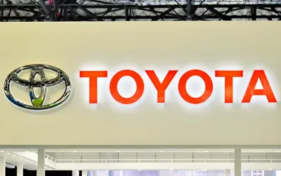 Toyota – Regina Fiabilității: De ce Japonezii conduc de zeci de ani Topurile lumii la mașini care nu se strică