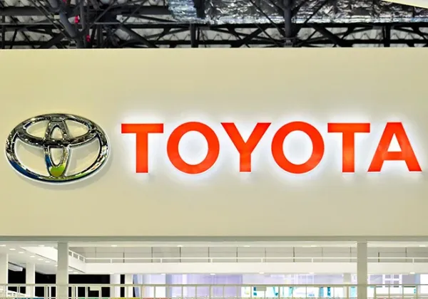 Toyota – Regina Fiabilității: De ce Japonezii conduc de zeci de ani Topurile lumii la mașini care nu se strică