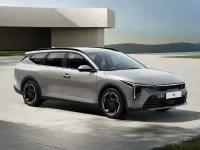 Kia K4 Sportswagon combină stilul dinamic cu caracterul practic pentru viața de zi cu zi