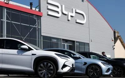 UE evaluează tarife vamale pentru mașinile hibride din China