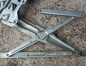 Macara electrica usa dreapta fata Mitsubishi L200, MR144596, 062100-6526