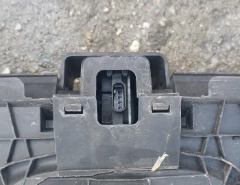 Grila activa inferioara BMW Seria 7 G11 LCI G12 LCI, 51139465295