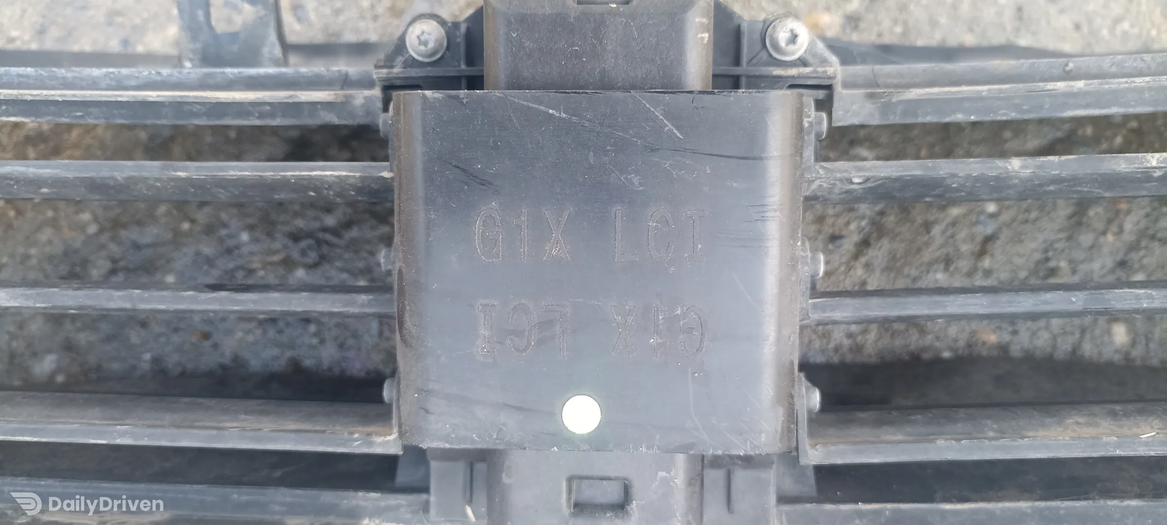 Grila activa inferioara BMW Seria 7 G11 LCI G12 LCI, 51139465295