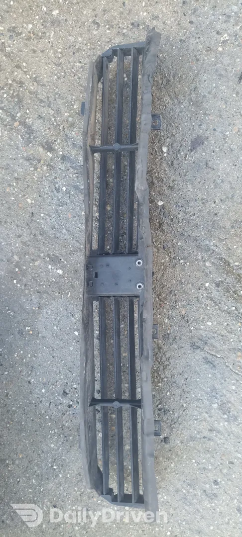 Grila activa inferioara BMW Seria 7 G11 LCI G12 LCI, 51139465295