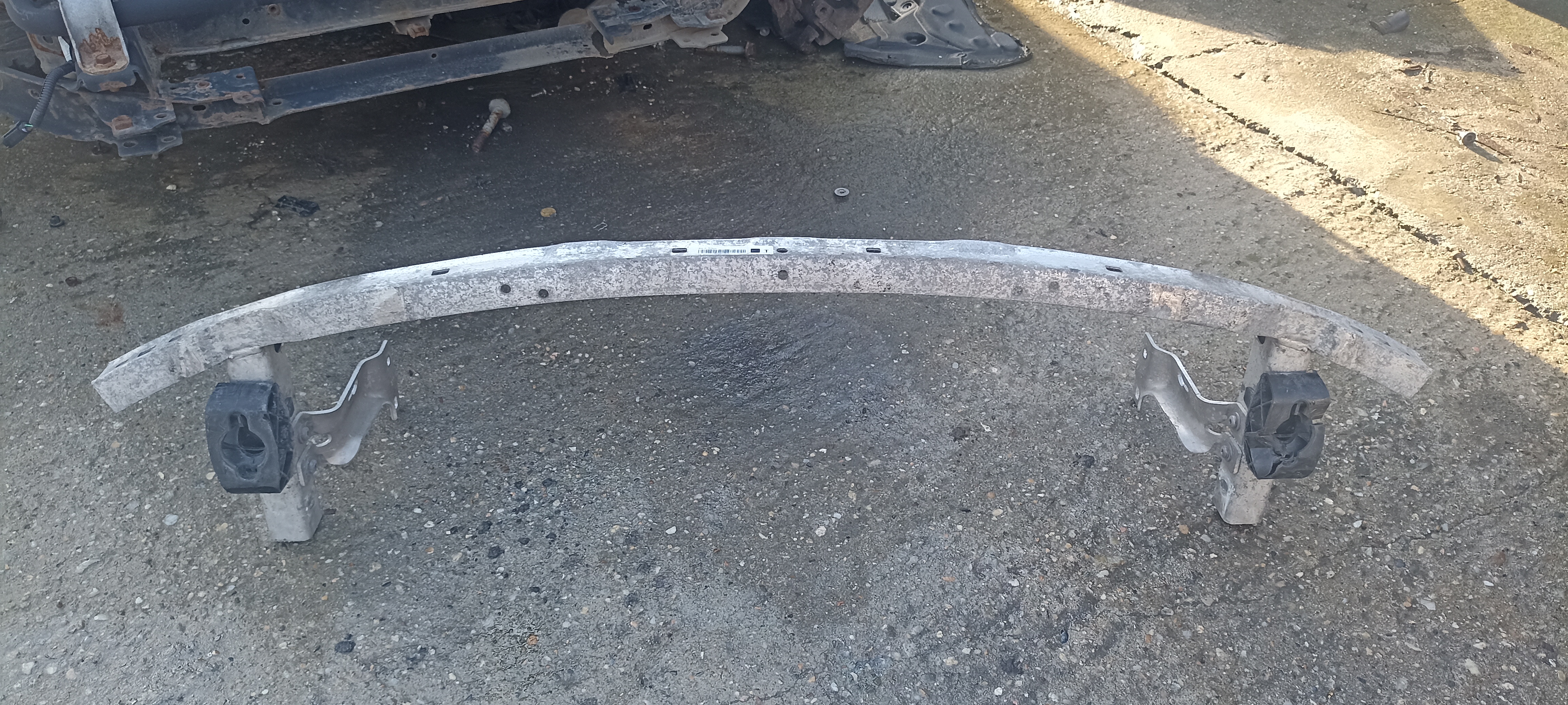 Armatura inferioara bara fata BMW Seria 6 G32 GT, 7357178