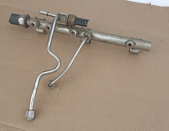 Rampa injectoare BMW Seria 1 E81 E82 E87 E88, N43 benzina, 7562474