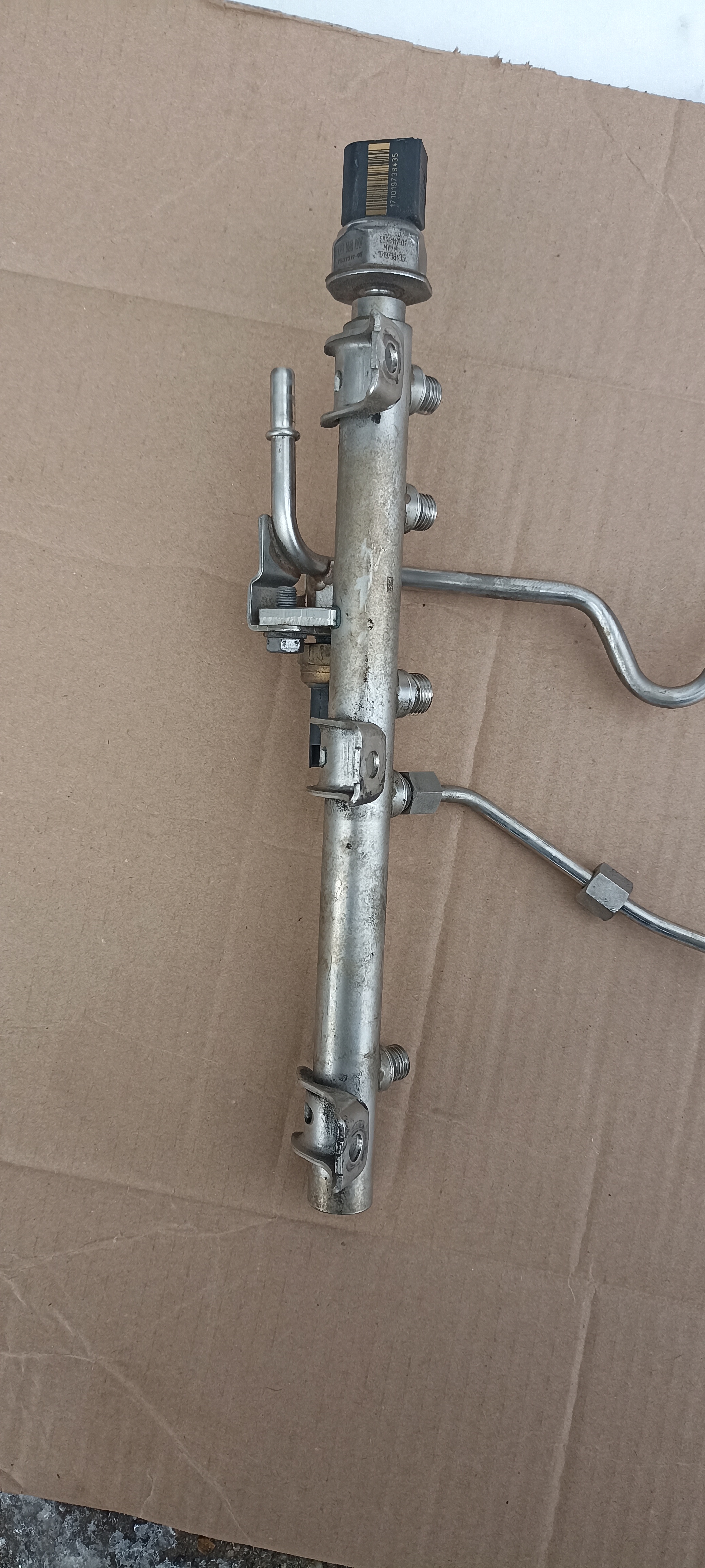 Rampa injectoare BMW Seria 5 E60 LCI, E61 LCI, N43 benzina, 7562474