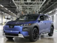 SUBARU începe producția globală a lui E-OUTBACK la uzina Gunma Manufacturing din Japonia