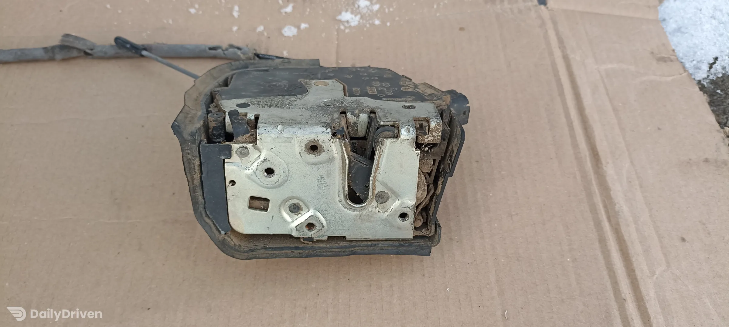 Broasca usa stanga spate BMW X5 E53, 8402601