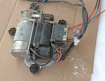Compresor suspensie pneumatica BMW Seria 5 E39, 6787616