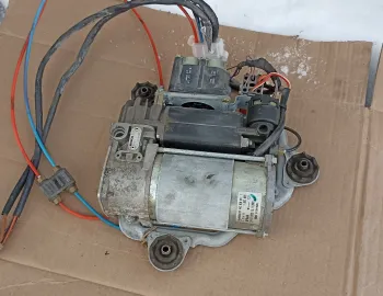 Compresor suspensie pneumatica BMW X5 E53, 6787616