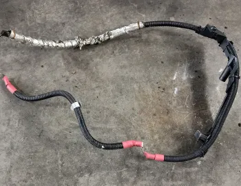 Cablu electromotor BMW Seria 2 F87 M2, borna plus electromotor 7621308